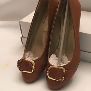 BANDOLINO SHOES DRESS FLATS